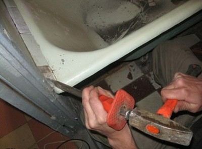 Для правильного демонтажа необходимо подготовить помещение